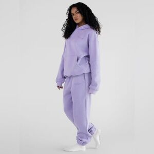Women’s lavender hoodie and joggers